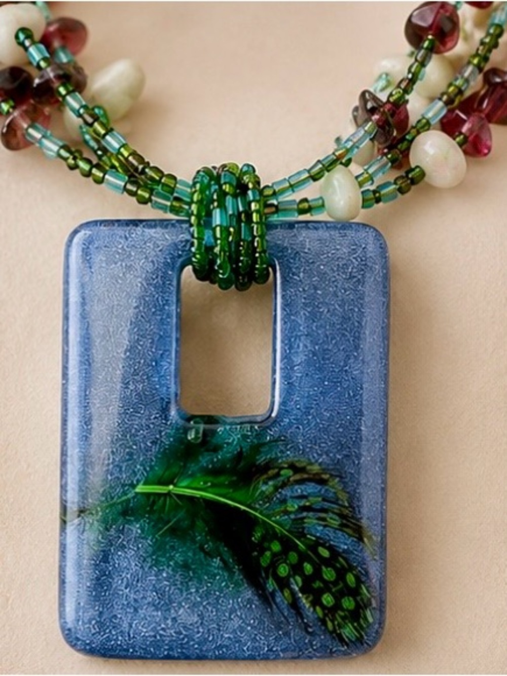 Boho Green Beaded Necklace Feather Resin Pendant Multi Strand Statement 21” - Picture 2 of 3